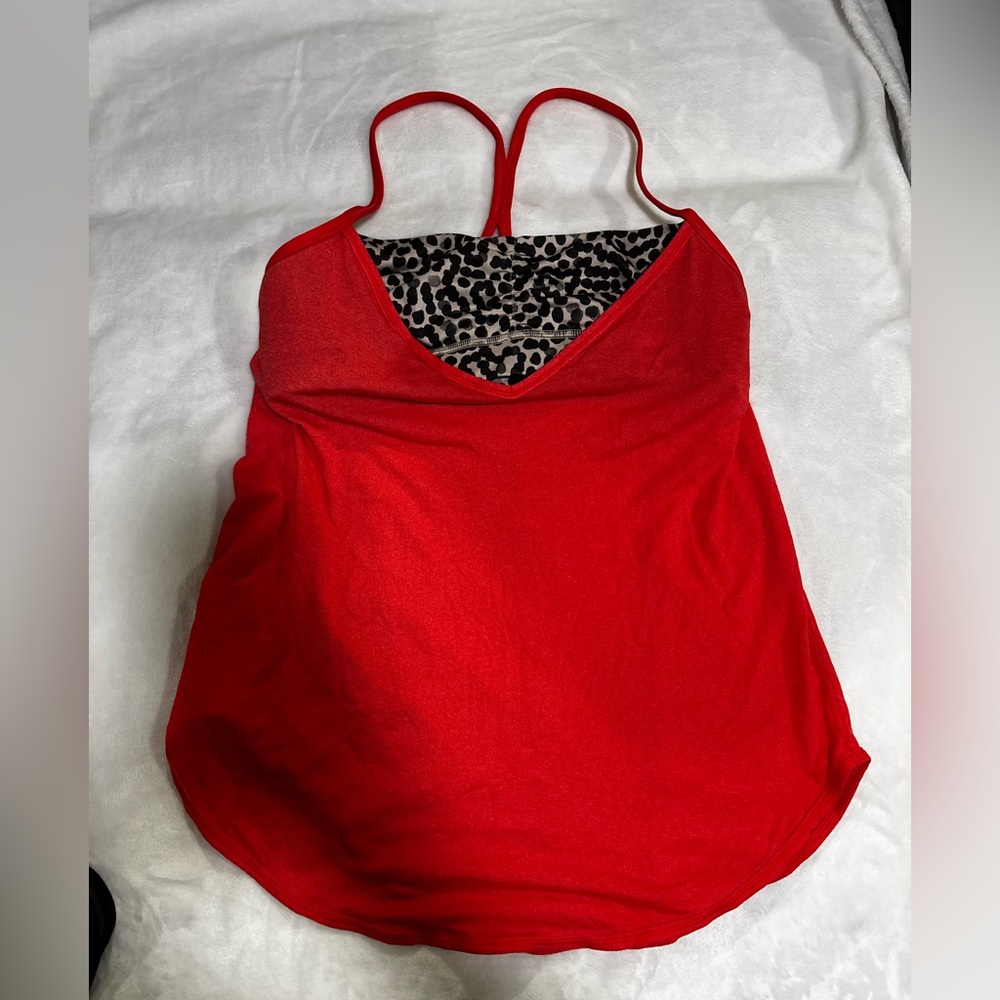Lululemon tank top